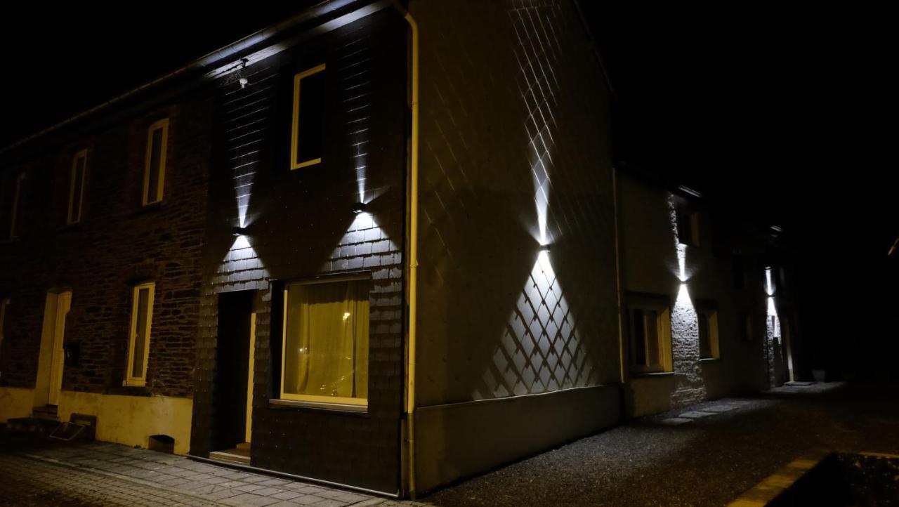 La Taniere Des Loups Villa Herbeumont Exteriör bild